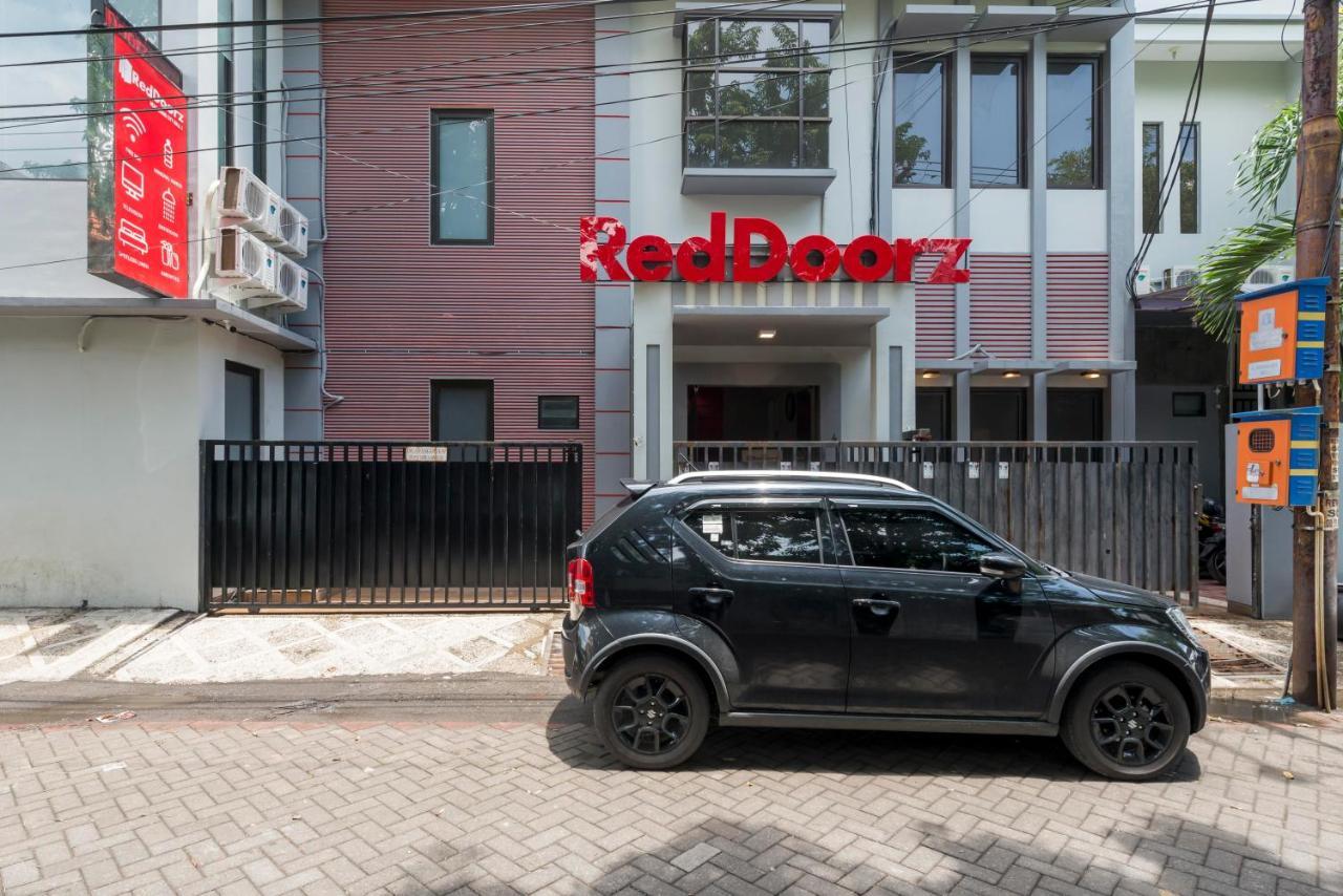 Reddoorz Near Grand City Mall 2 Surabaya Dış mekan fotoğraf
