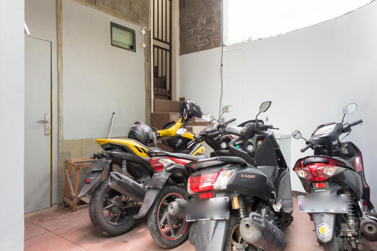 Reddoorz Near Grand City Mall 2 Surabaya Dış mekan fotoğraf