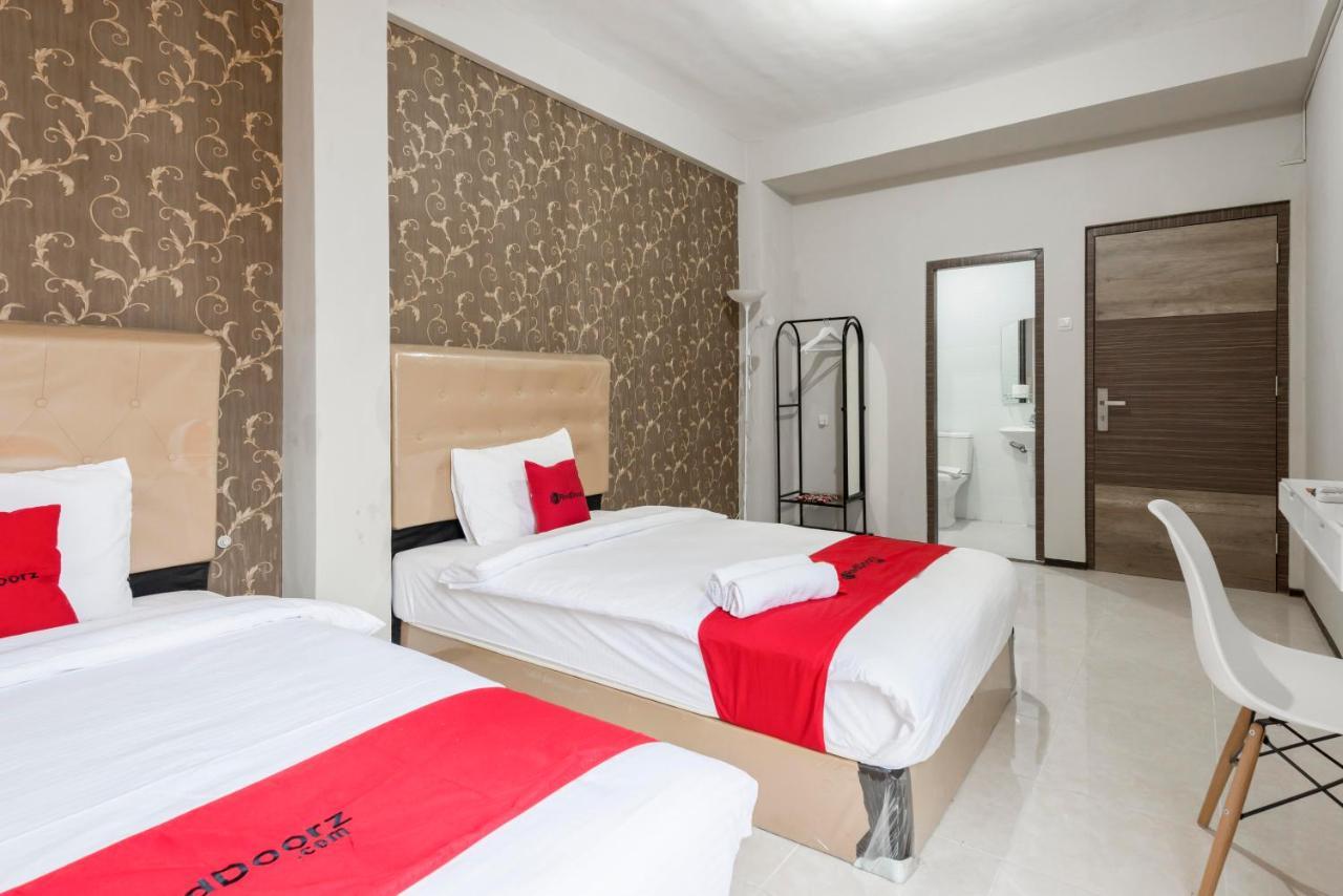 Reddoorz Near Grand City Mall 2 Surabaya Dış mekan fotoğraf