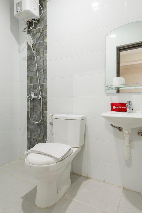 Reddoorz Near Grand City Mall 2 Surabaya Dış mekan fotoğraf